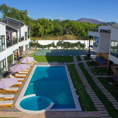 فندق Grand Gardenia أتليكسكو المظهر الخارجي الصورة